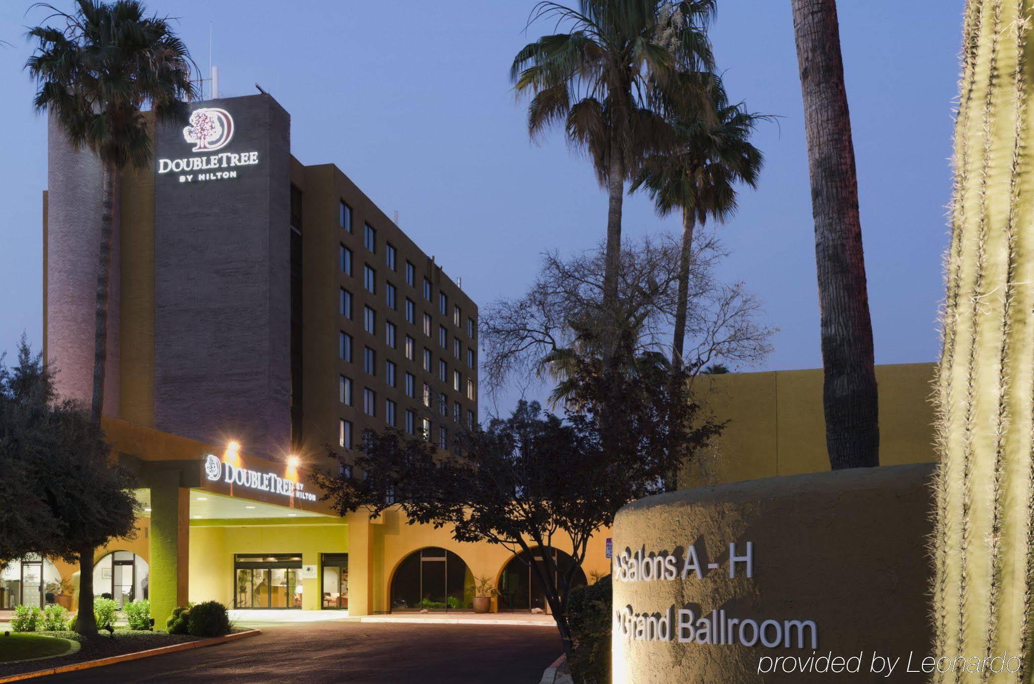 Doubletree By Hilton Tucson-Reid Park Hotell Exteriör bild